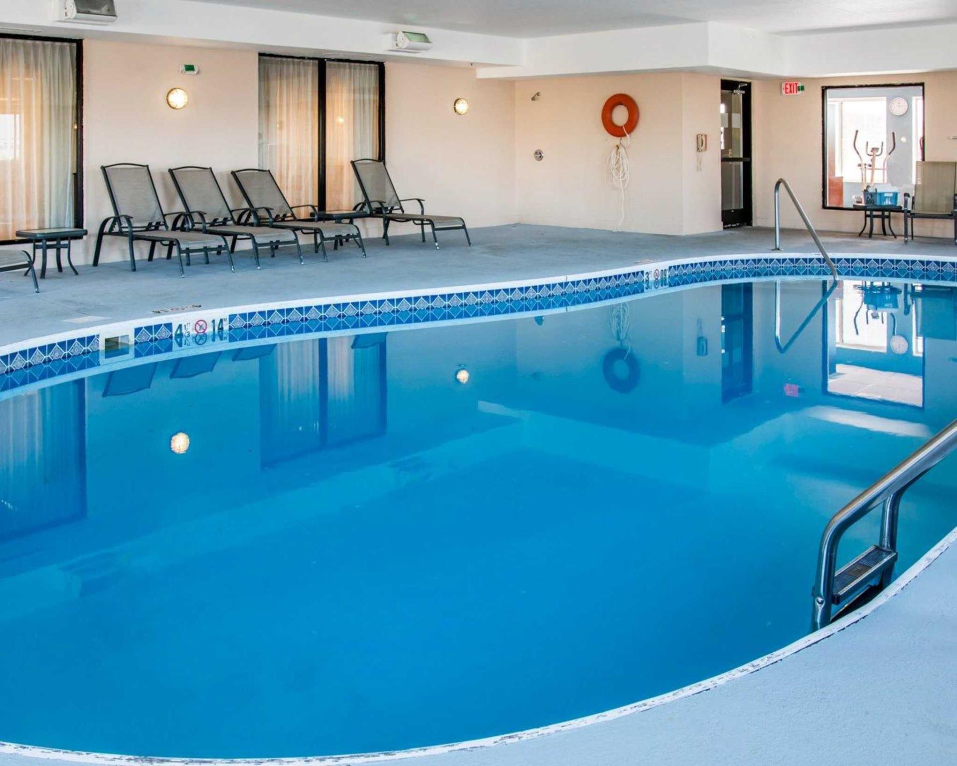 Comfort Suites Findlay Exterior foto